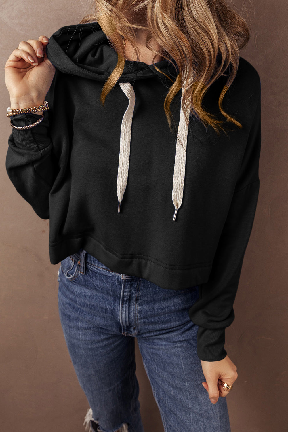 Black Solid Drop Shoulder Drawstring Cropped Hoodie Kittybear Krafts