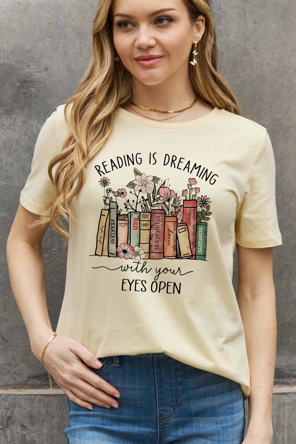 READING IS DREAMING WITH YOUR EYES OPEN Graphic Cotton T-shirt - Kittybear Krafts