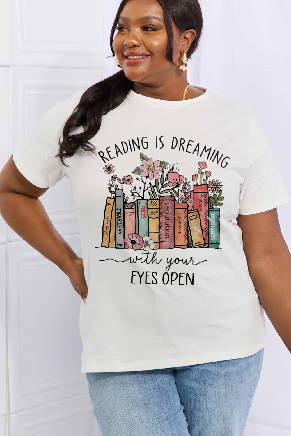 READING IS DREAMING WITH YOUR EYES OPEN Graphic Cotton T-shirt - Kittybear Krafts