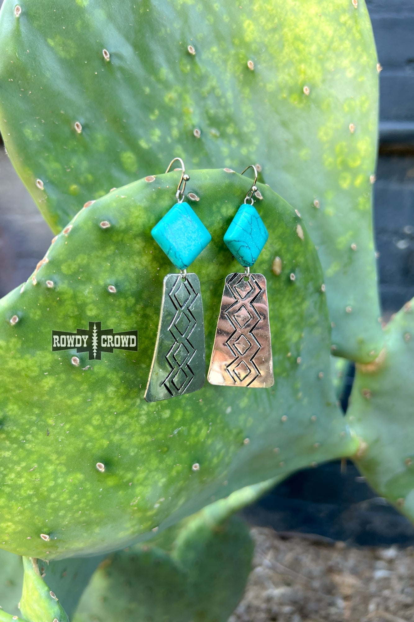 Wagon Wheel Western Turquoise Earrings