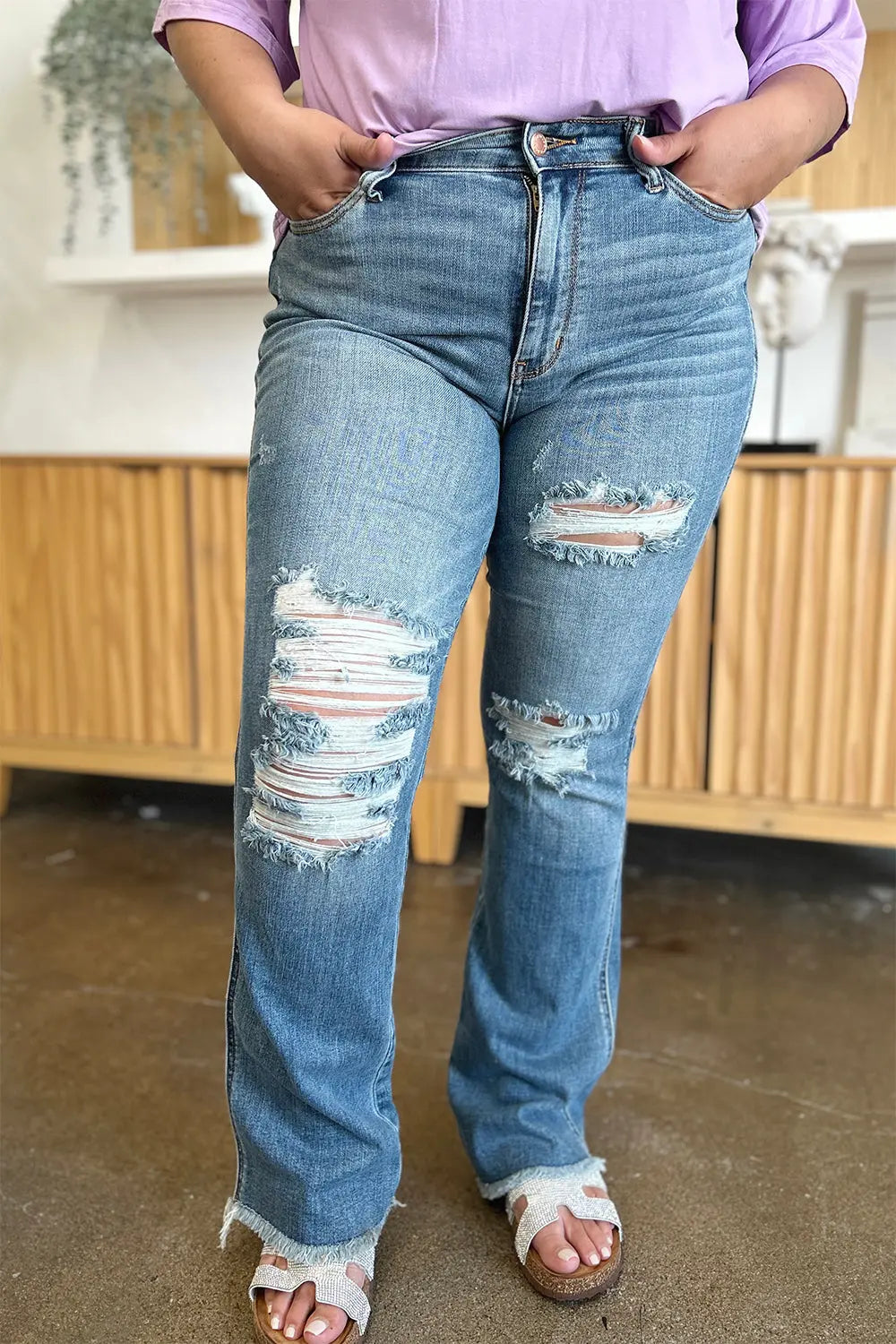 Judy Blue Full Size Distressed Raw Hem Bootcut Jeans - Kittybear Krafts