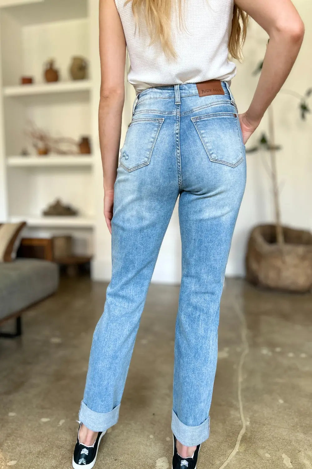 Judy Blue Full Size Distressed Straight Jeans with Patch Pockets - Kittybear Krafts