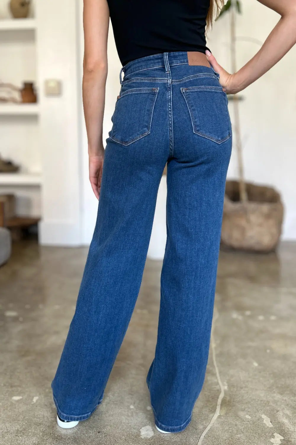 Judy Blue Full Size High Rise Straight Jeans - Kittybear Krafts