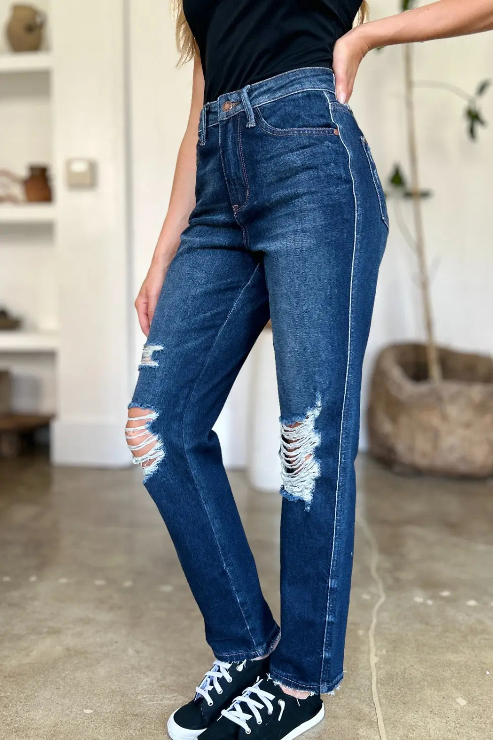 Judy Blue Full Size High Waist Rigid Magic Heavy Destroy Straight Jeans - Kittybear Krafts