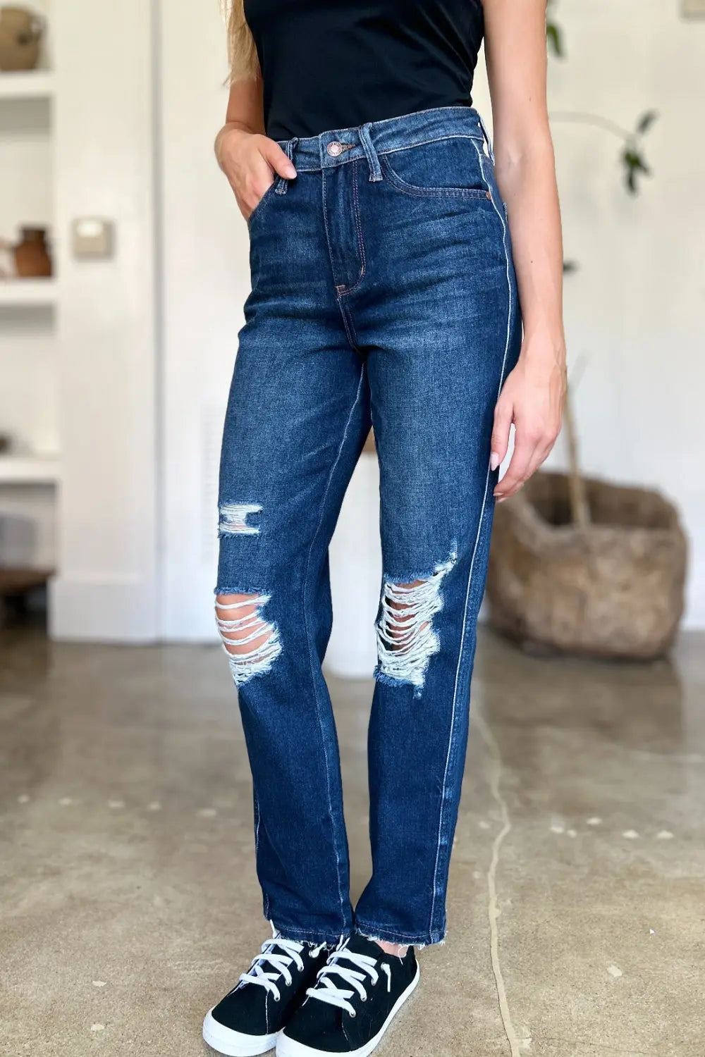 Judy Blue Full Size High Waist Rigid Magic Heavy Destroy Straight Jeans - Kittybear Krafts