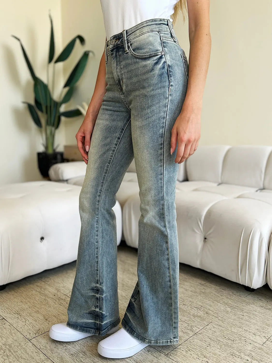 Judy Blue Full Size Mid Rise Flare Jeans - Kittybear Krafts