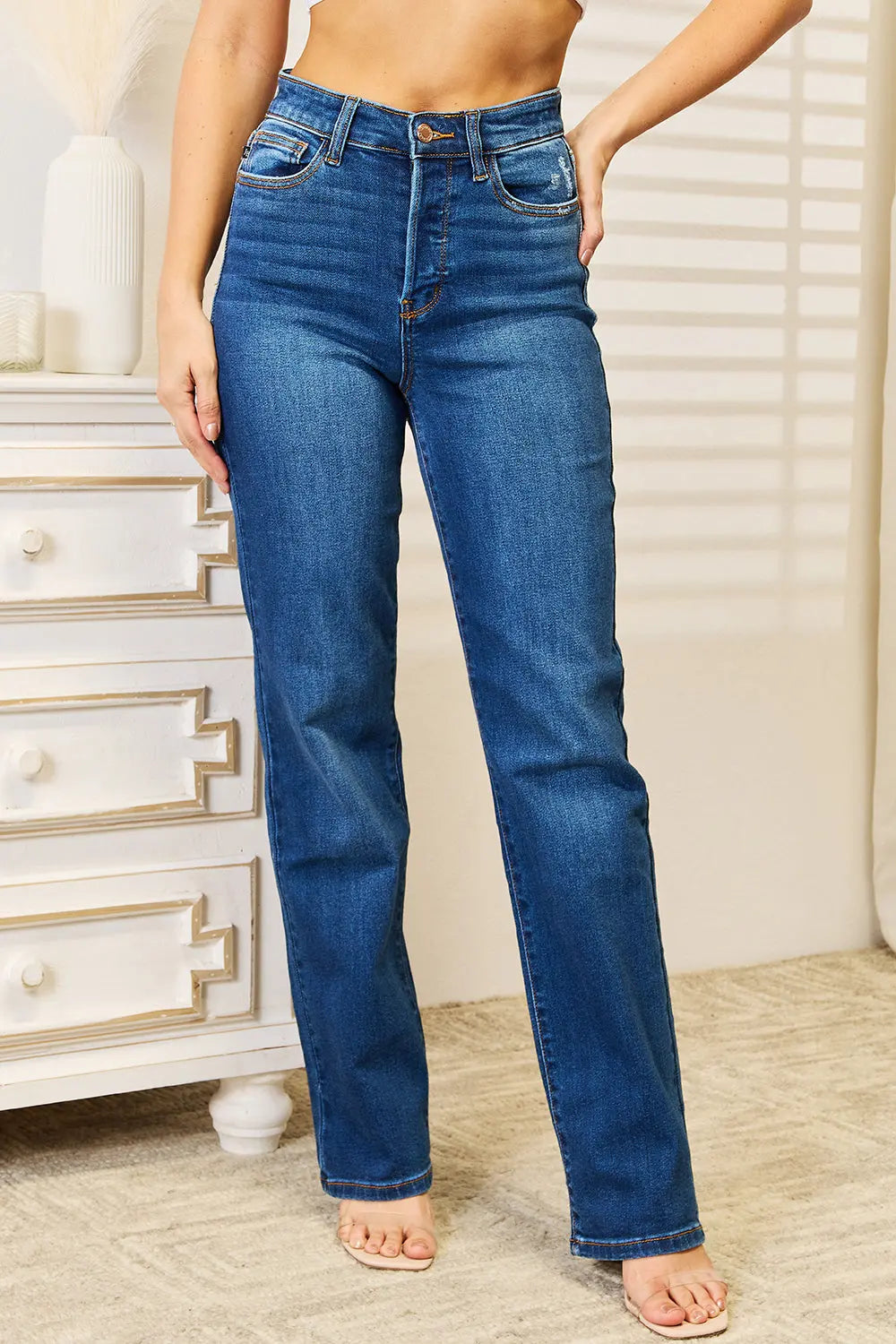 Judy Blue Full Size Straight Leg Jeans with Pockets - Kittybear Krafts