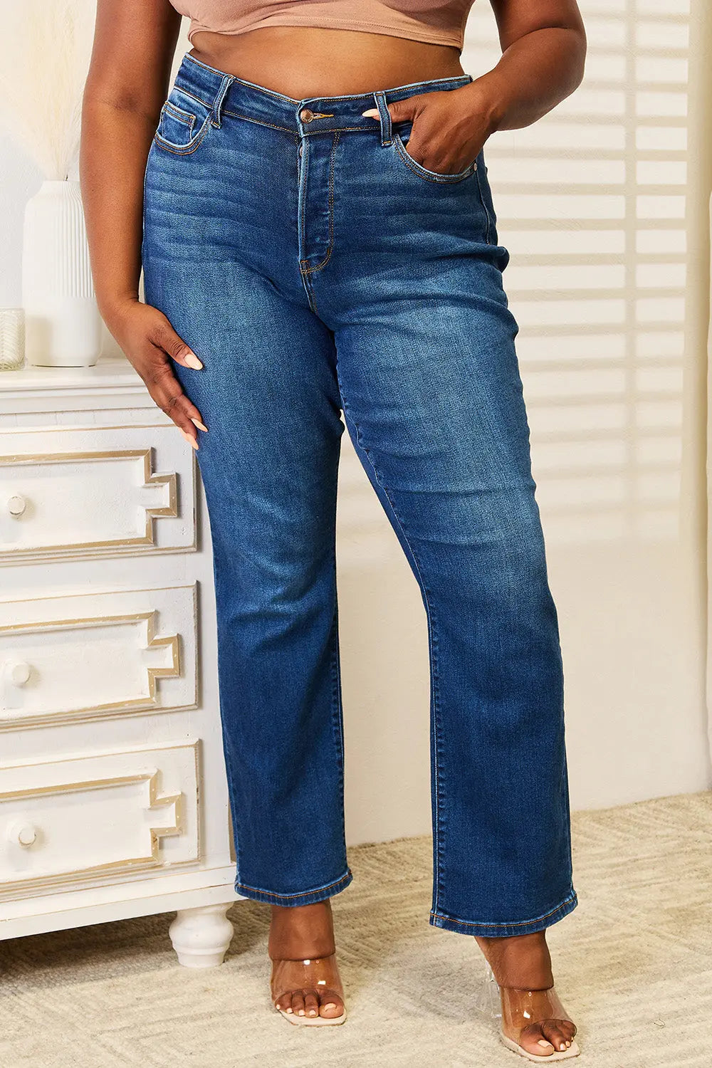 Judy Blue Full Size Straight Leg Jeans with Pockets - Kittybear Krafts