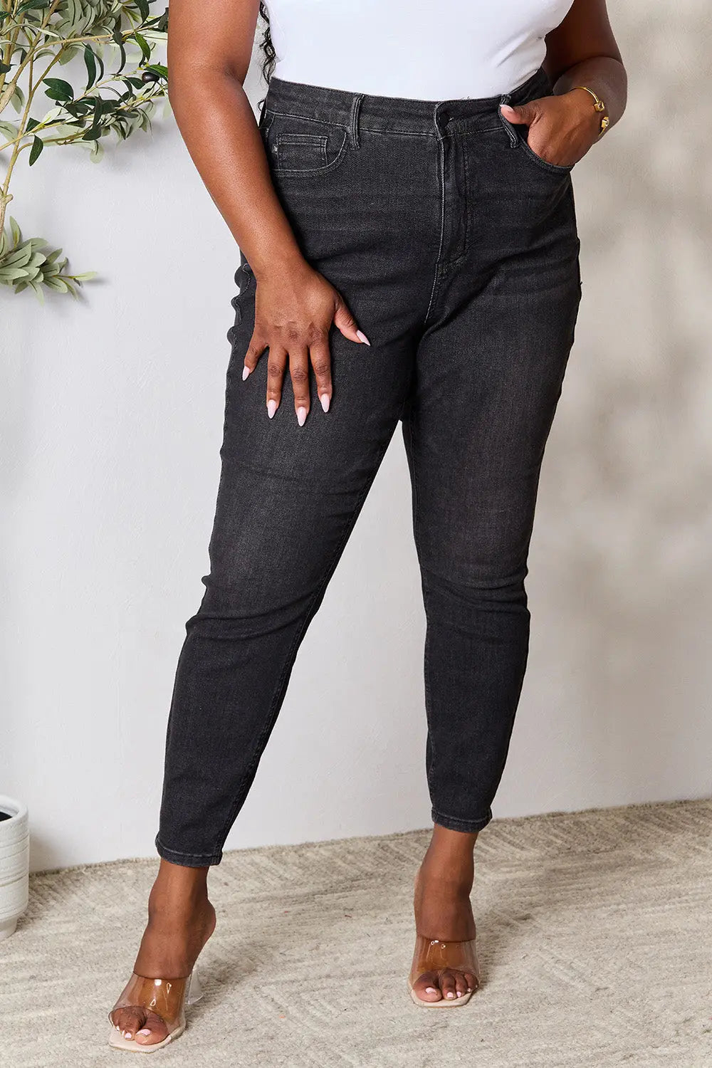 Judy Blue Full Size Tummy Control High Waist Denim Jeans - Kittybear Krafts