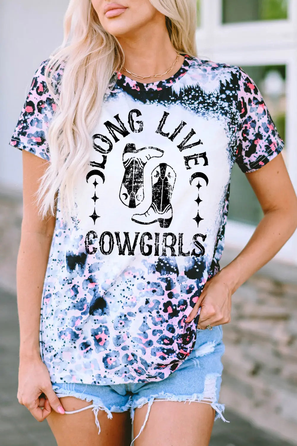 Long Live Cowgirls Graphic Round Neck Short Sleeve T-Shirt - Kittybear Krafts