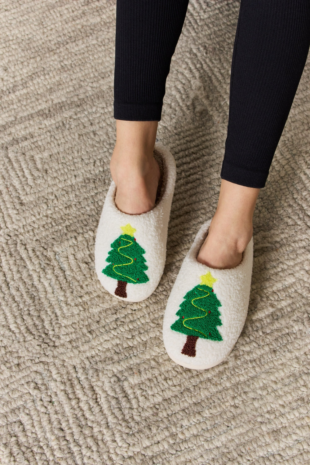 Melody Christmas Tree Cozy Slippers - Kittybear Krafts